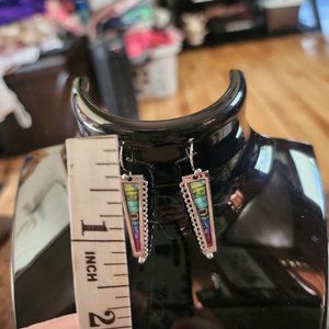 BRAND NEW UNIQUE HOOK EARRINGS ~ BEAUTIFUL